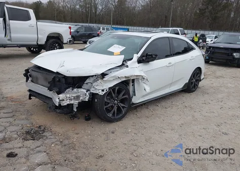 2018 Honda Civic Sport Touring z USA, uszkodzony, nr VIN SHHFK7H92JU214828